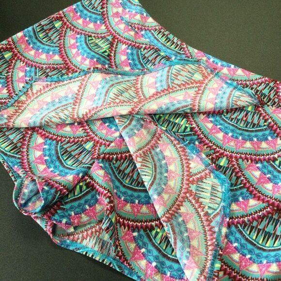 Pink Republic Womens Blue Pink Geometric Print scalloped Side Zip Skort Skirt Si - Picture 3 of 11